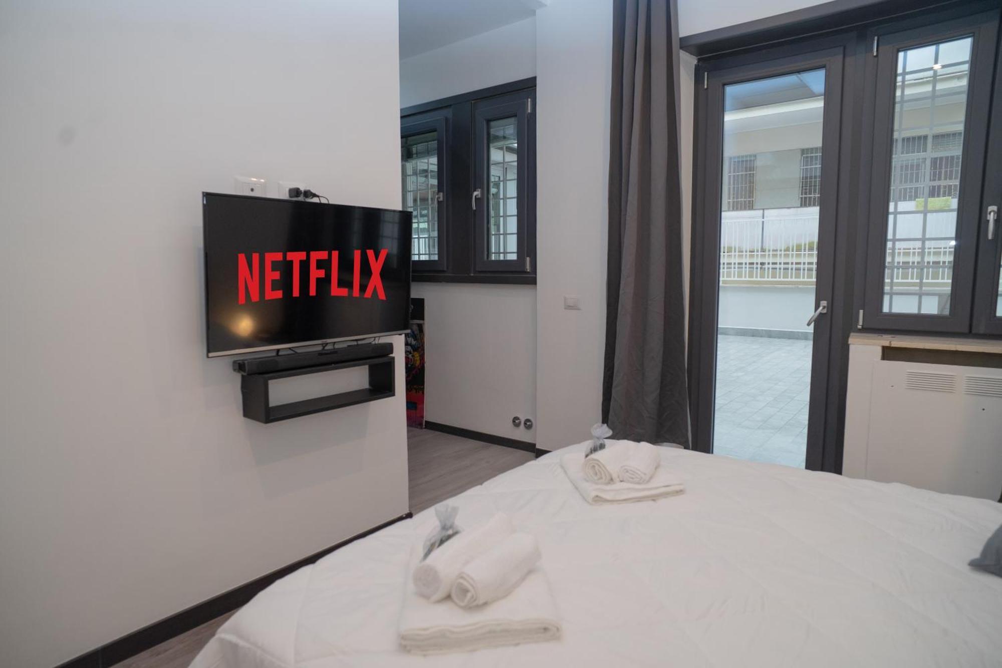 Led, Comfort And Style Just A Few Minutes From The Colosseum